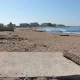 Accanto al lido "San Francesco" si trova un'altra spiaggetta libera
